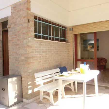 Wonderful With Private Garden Villa *